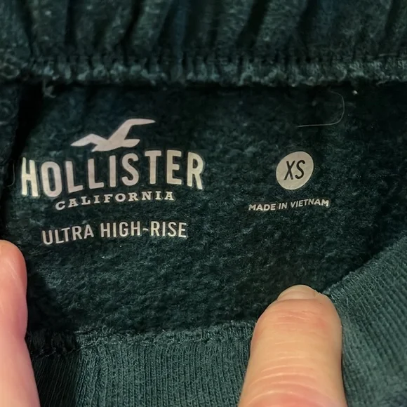 COPY - Hollister ulta high waist Hunter green sweatpants joggers - Picture 4 of 6